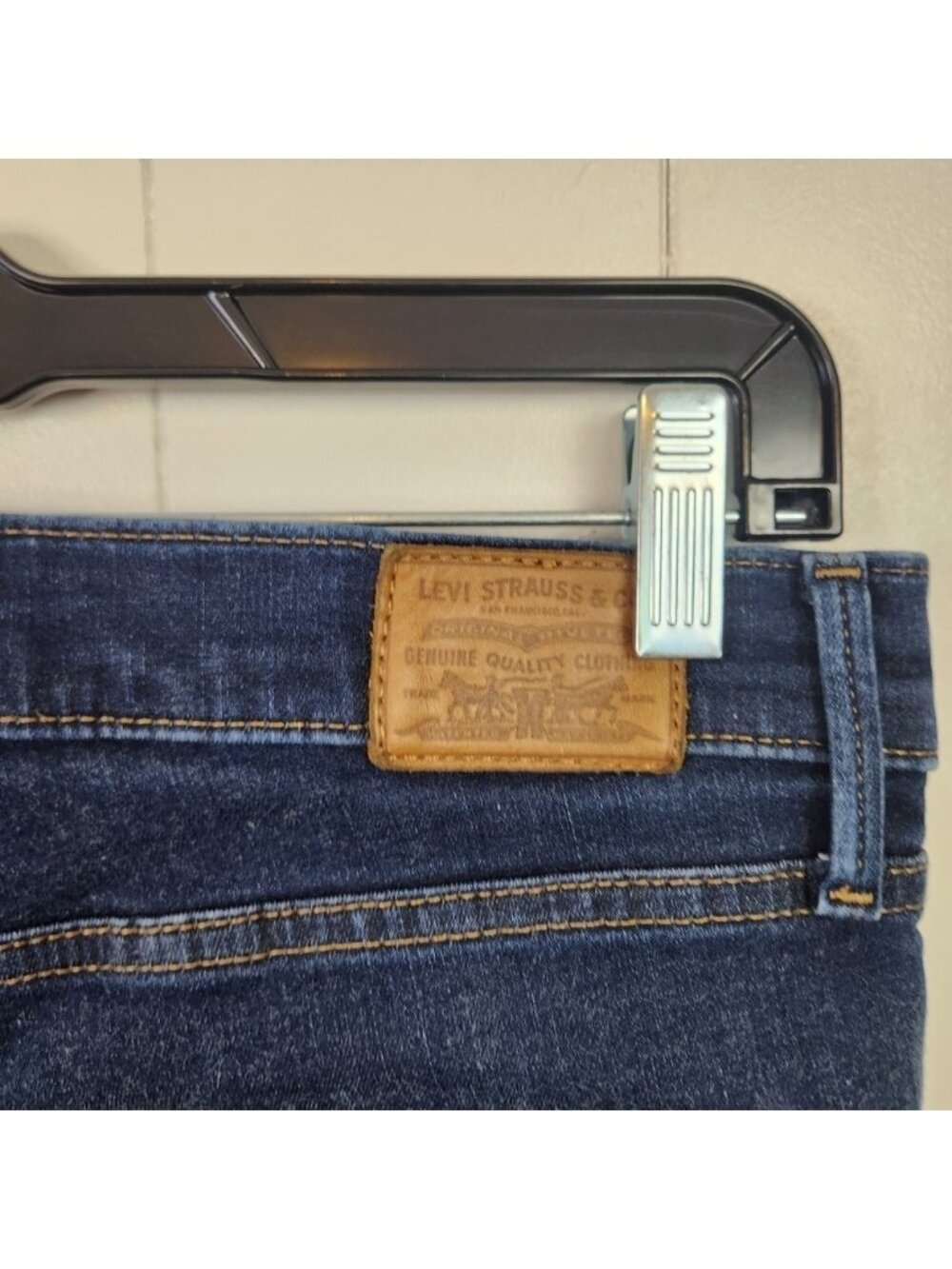 Levis 720 High Waist Rise Super Skinny Jeans Dark Stretchy Denim Womens Size 31 - Picture 5 of 8